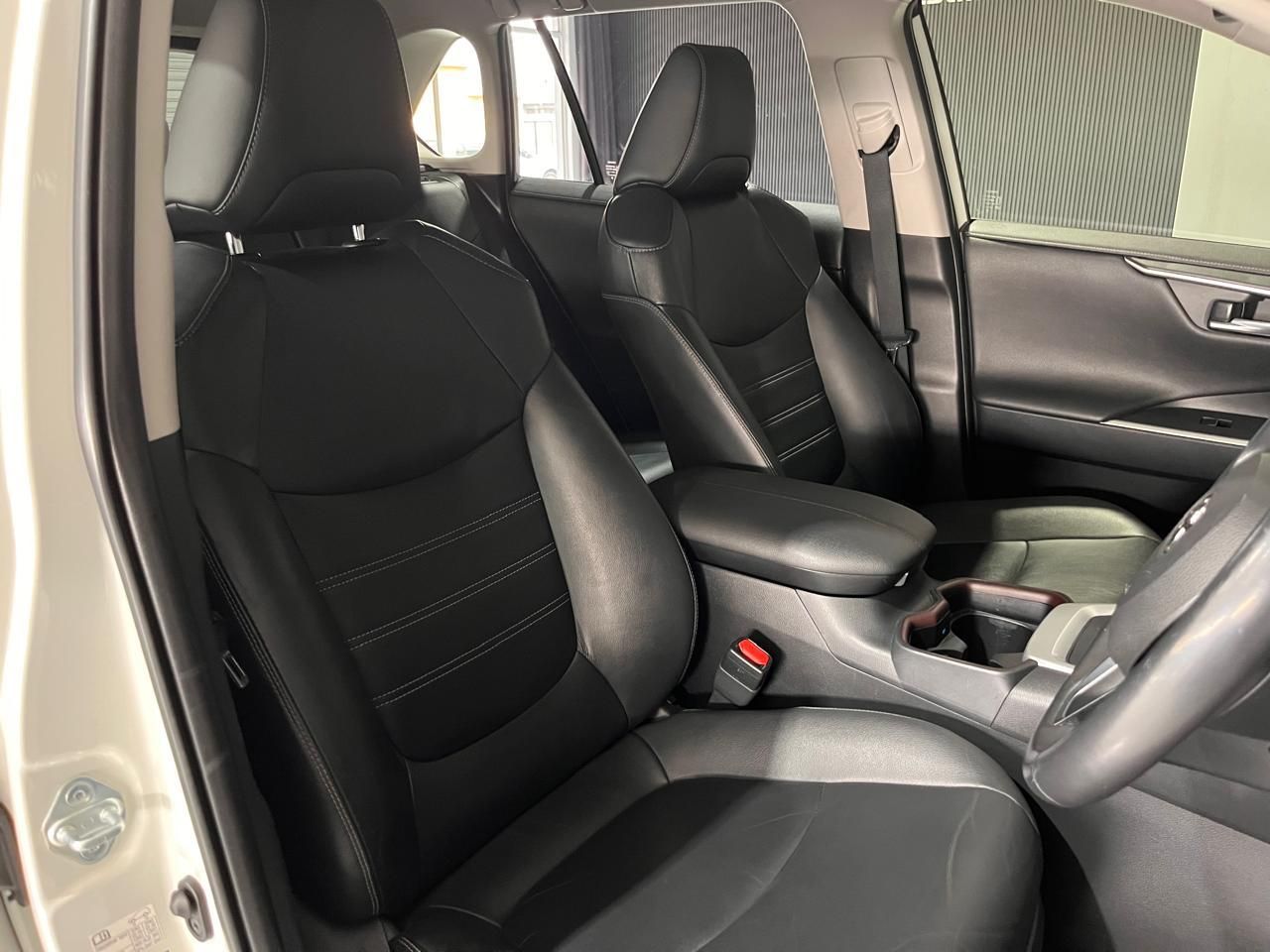 TOYOTA FORTUNER FORTUNER 2.4GD-6 4X4 A/T