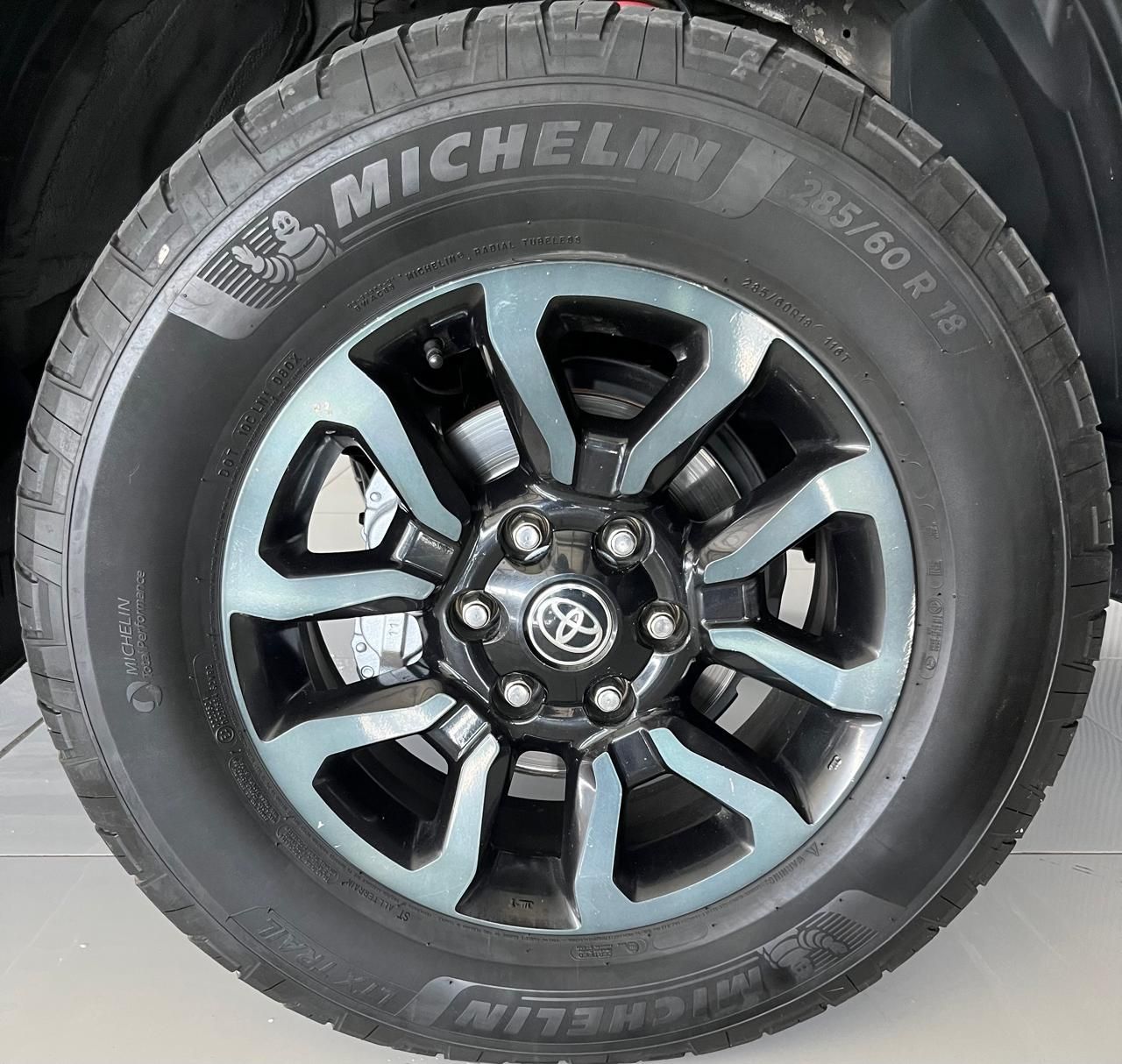 Toyota Hilux 2.8 GD-6 RB Legend P/U D/C Hilux 2.8 GD-6 RB Legend P/U D/C