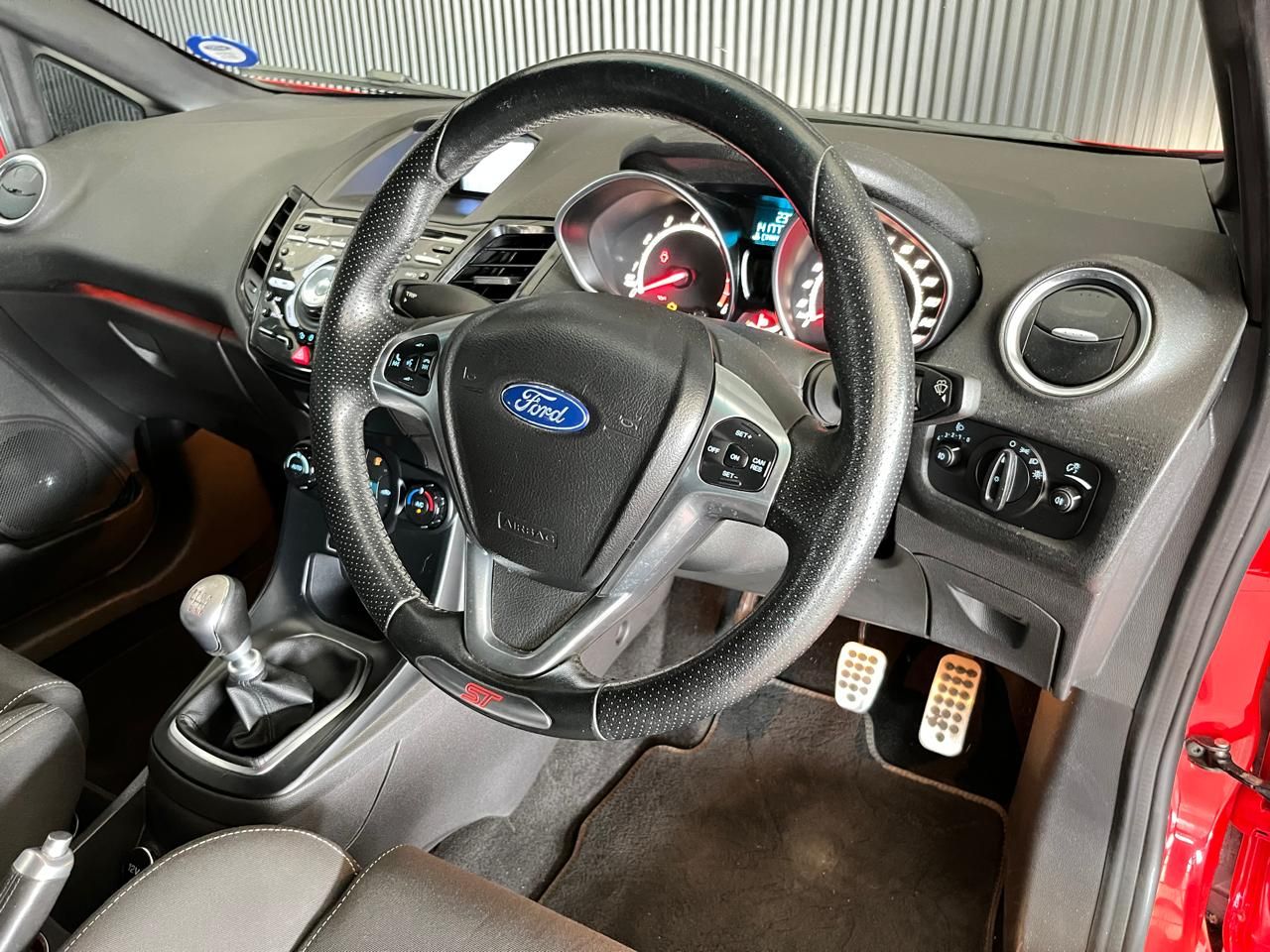 Ford Fiesta 1.6 Ecoboost GDTI Fiesta 1.6 Ecoboost GDTI