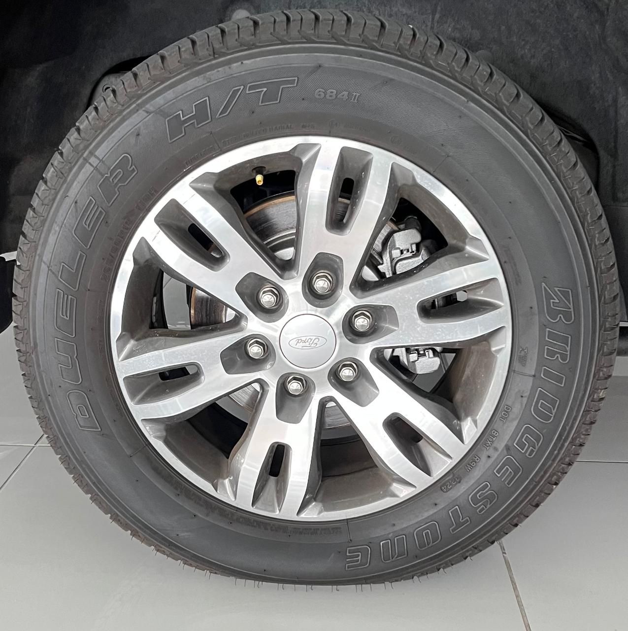 FORD EVEREST EVEREST 2.2 TDCi  XLT A/T