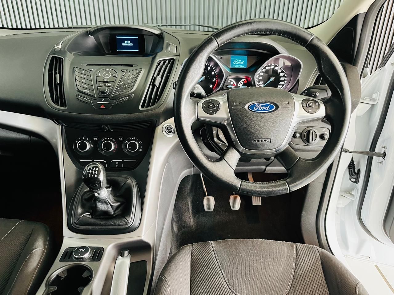 FORD KUGA 1.6 ECOBOOST AMBIENTE KUGA 1.6 ECOBOOST AMBIENTE