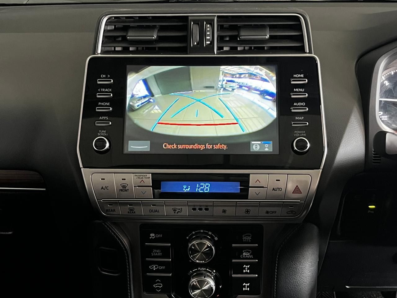 TOYOTA LAND CRUISER PRADO 2.8GD VX-L LAND CRUISER PRADO 2.8GD VX-L