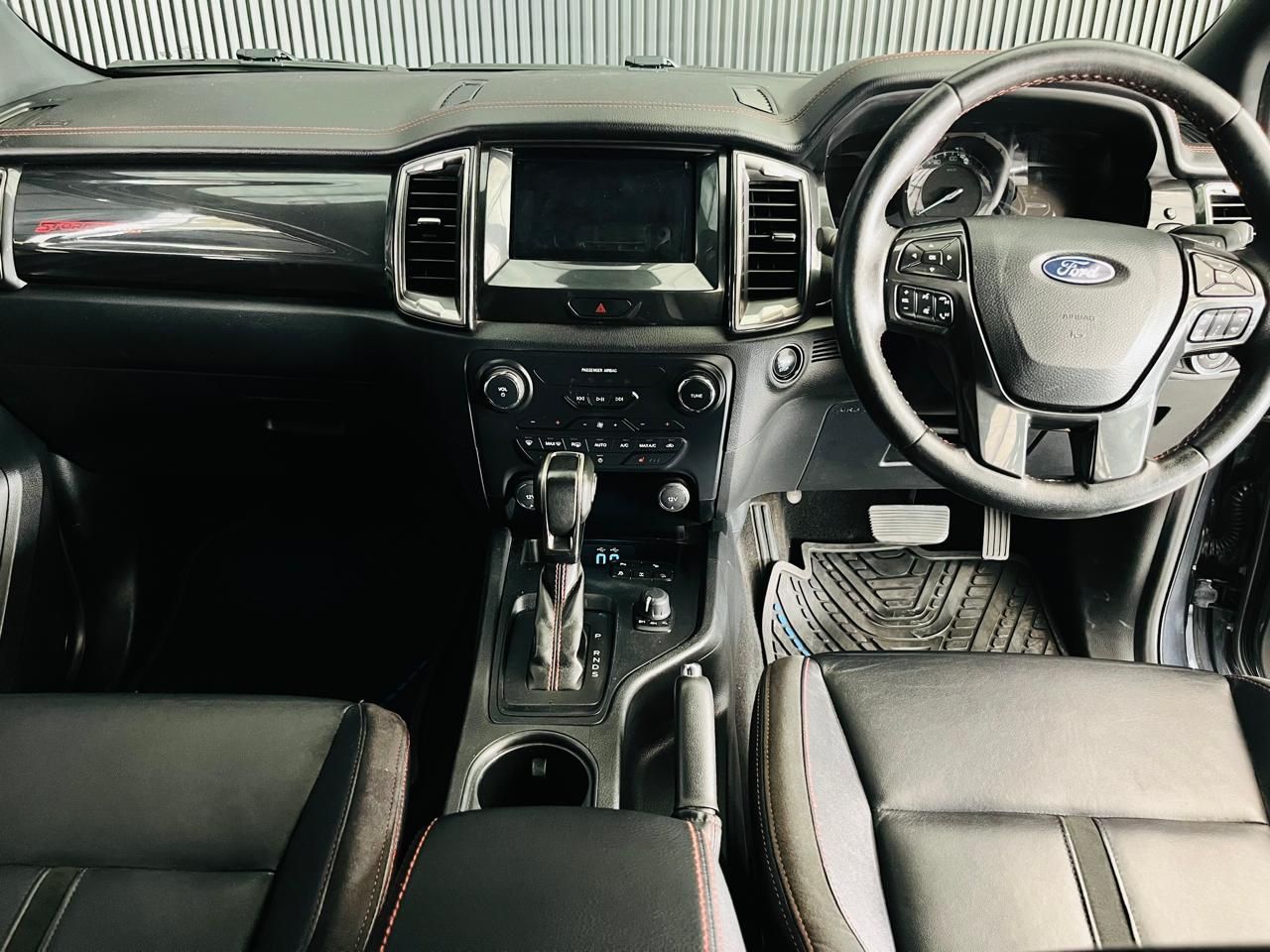 FORD RANGER 2.0 BI TURBO STORMTRAK 4X4 AUTO DOUBLE CAB 2.0 BI TURBO STORMTRAK 4X4 AUTO DOUBLE CAB