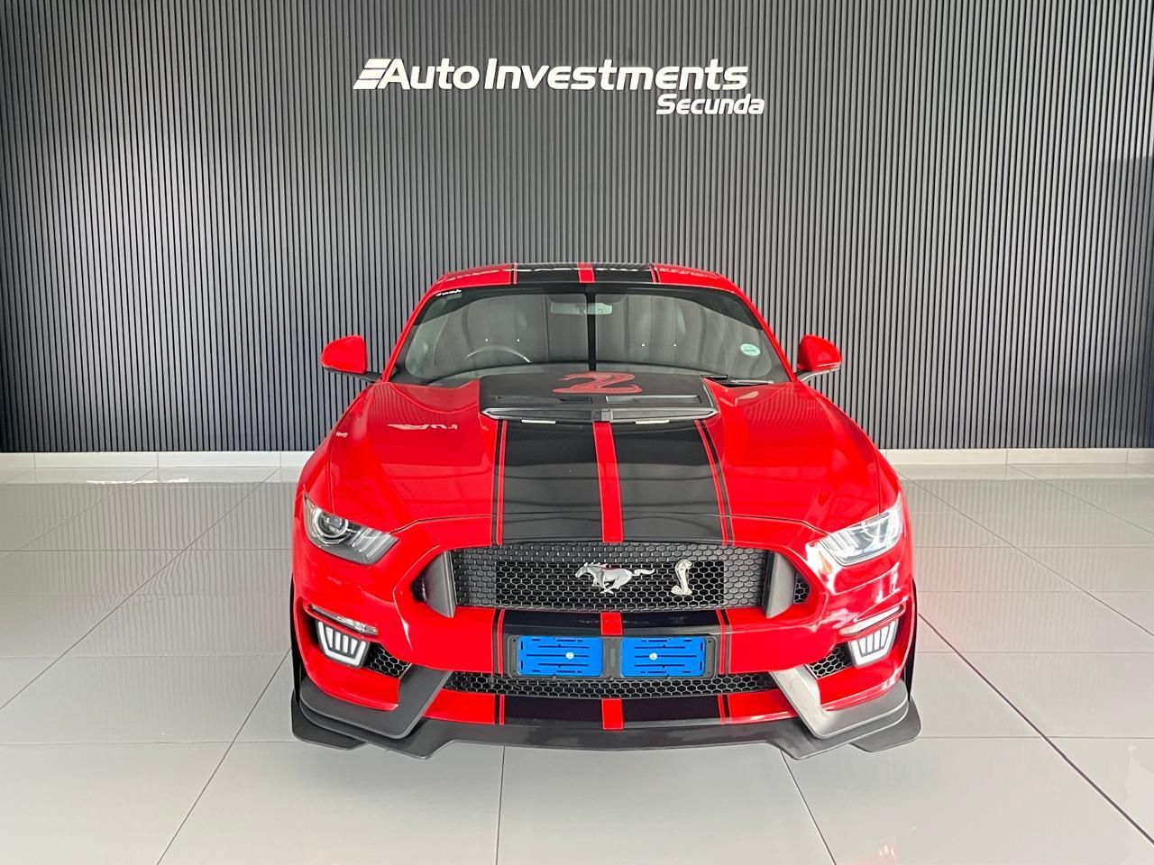 Ford Mustang 5.0 GT A/T Mustang 5.0 GT A/T